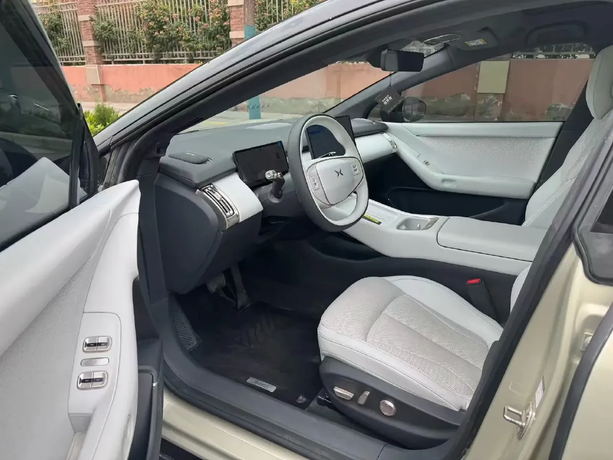 2024 Xpeng P7+ BEV 60.7KWH,autocango,china used car exporter,china ev exporter,chinese used car exporter,chinese used ev exporter