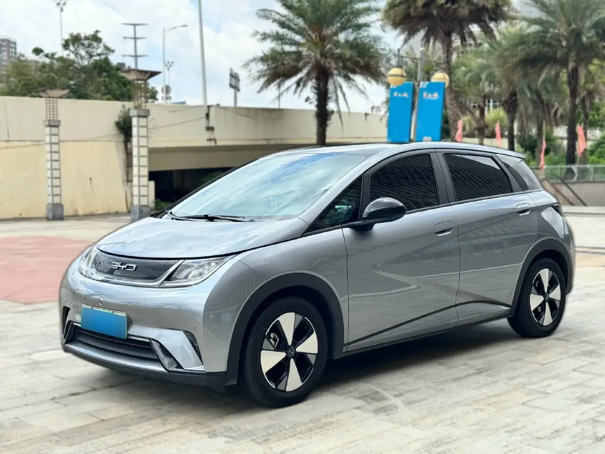 2023 BYD Dolphin BEV 44.928KWH