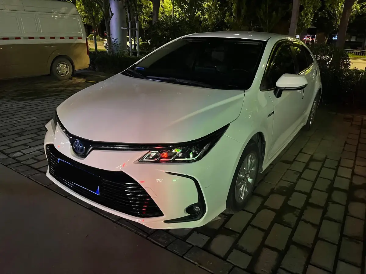 2022 Toyota Corolla 1.8L 98HP L4 E-CVT Hybrid