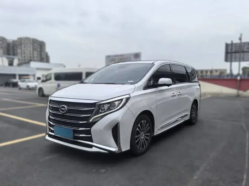 2021 GAC Trumpchi M8 2.0T 252HP L4 8AT
