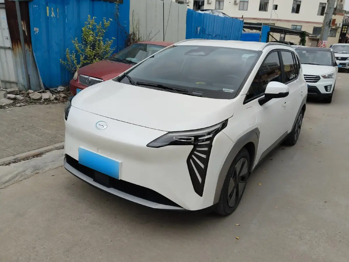 2023 Aion Y BEV 68.2KWH