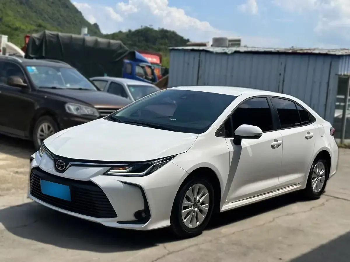 2021 Toyota Corolla 1.2T 116HP L4 CVT