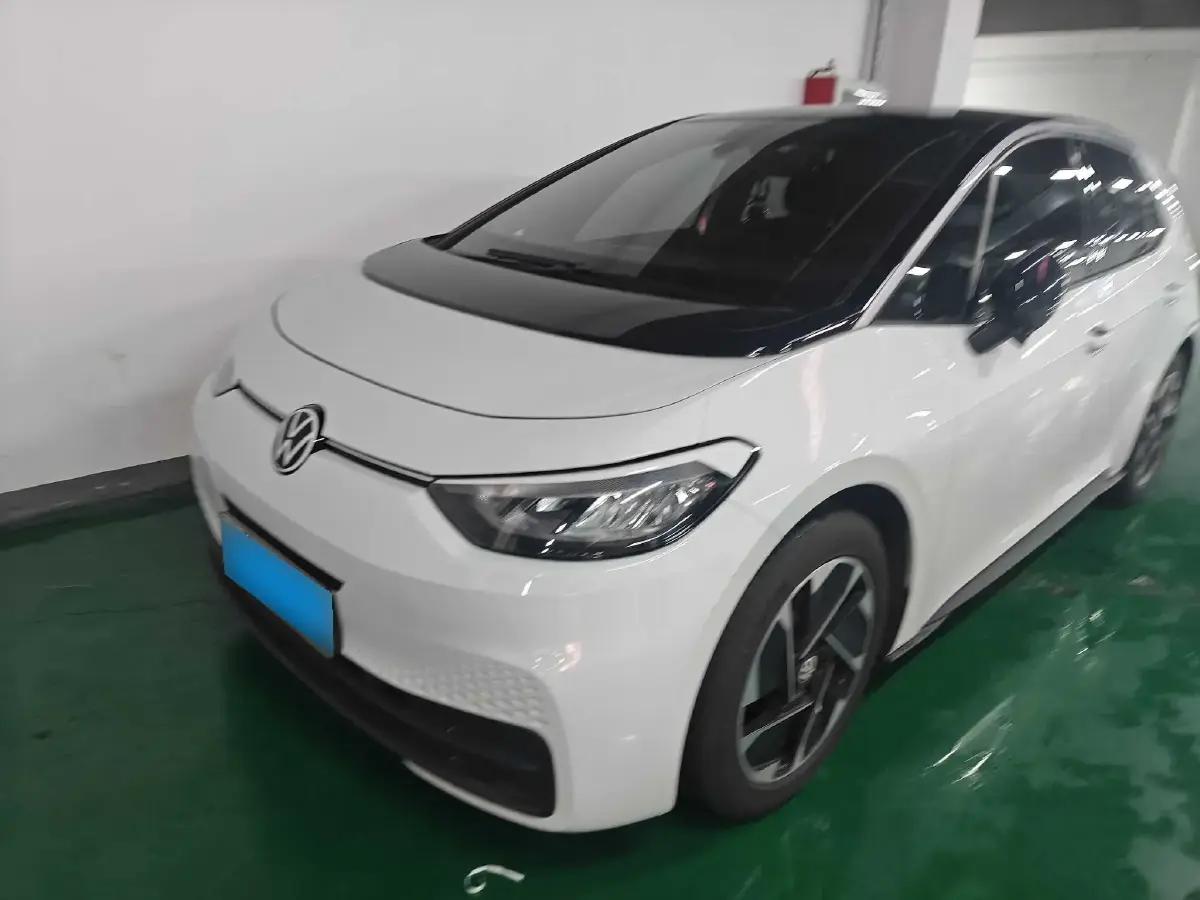 2024 Volkswagen ID.3 BEV 52.8KWH