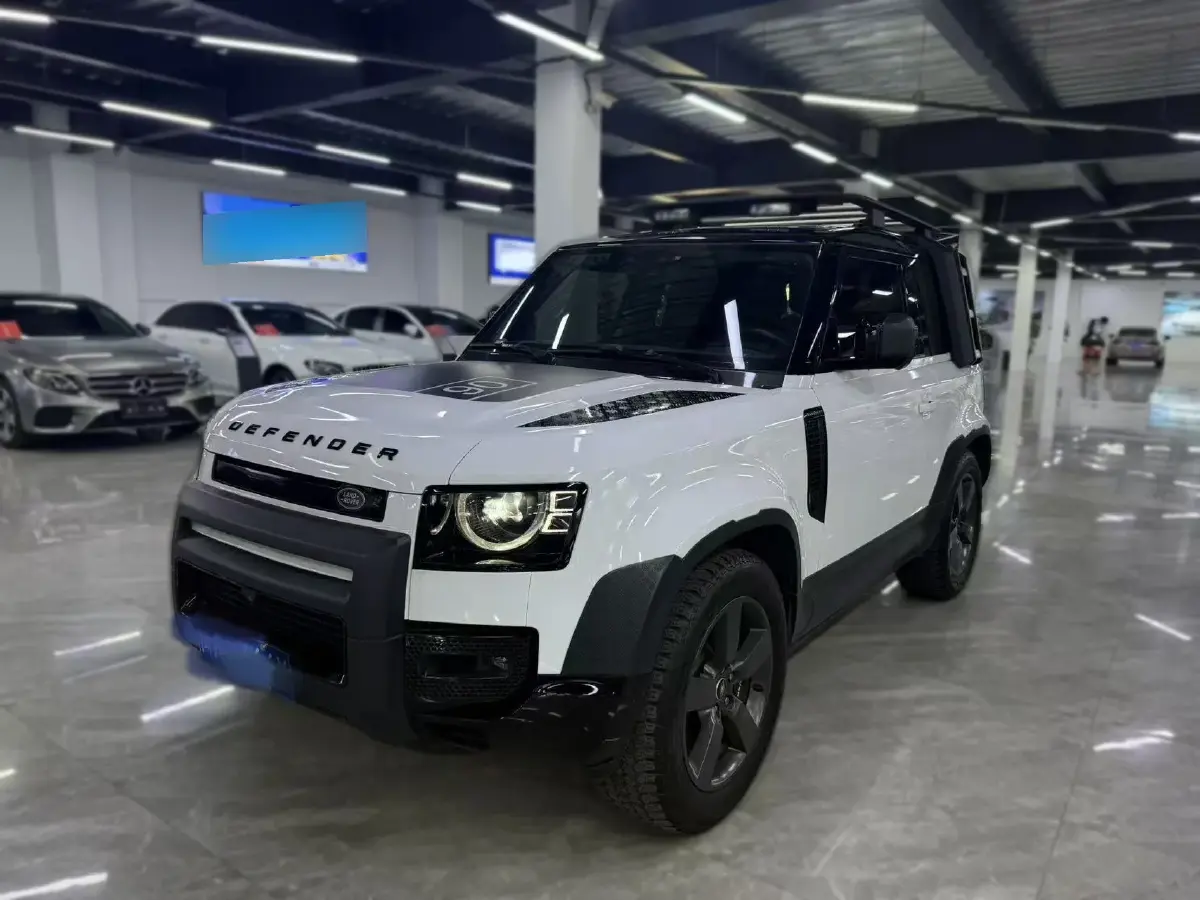2023 Land Rover Defender 3.0T 400HP L6 8AT