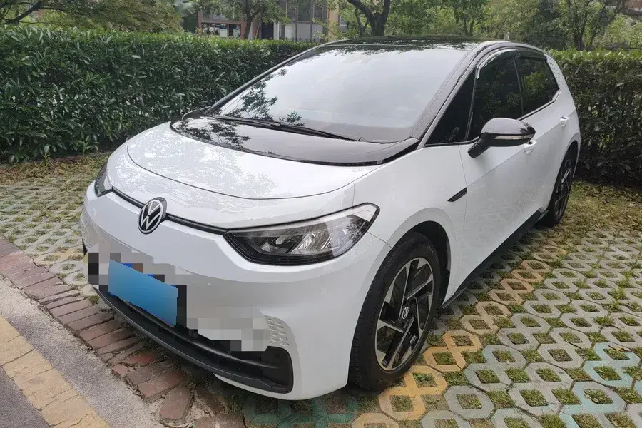 2023 Volkswagen ID.3 BEV 52.8KWH