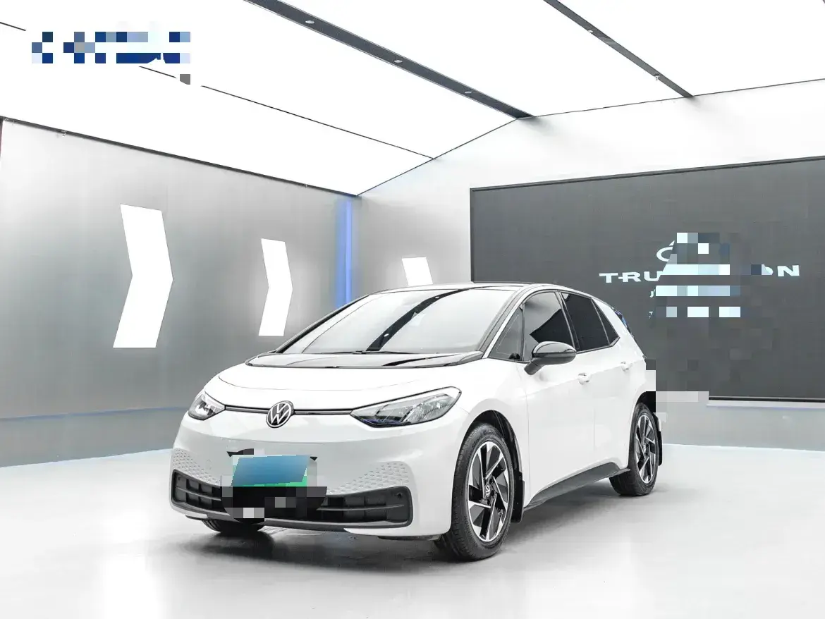 2025 Volkswagen ID.3 BEV 52.8KWH