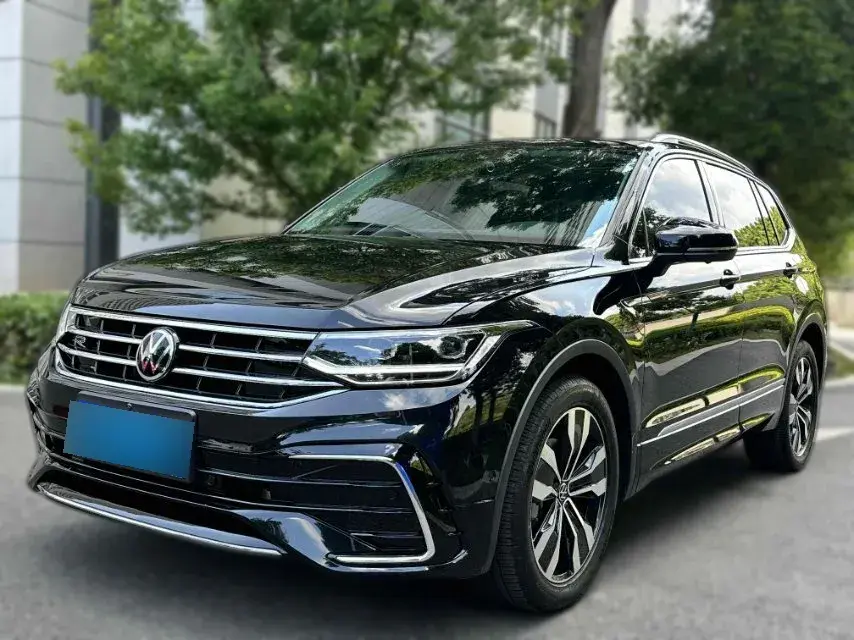 2024 Volkswagen Tiguan L 2.0T 186HP L4 7DCT