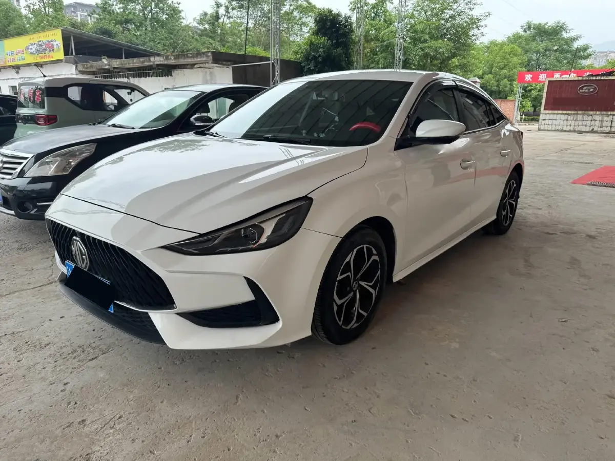2021 MG 5 1.5L 120HP L4 CVT