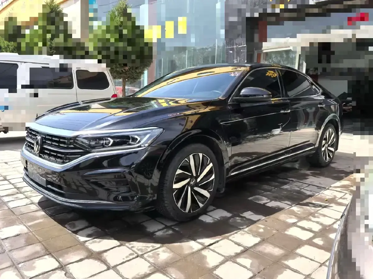 2022 Volkswagen Passat 2.0T 186HP L4 7DCT