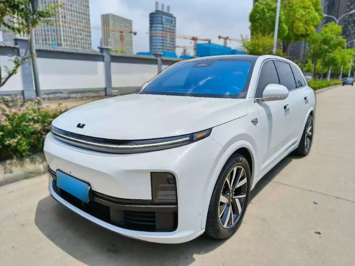 2023 Li L7 Range Extended 154HP REEV 40.9KWH