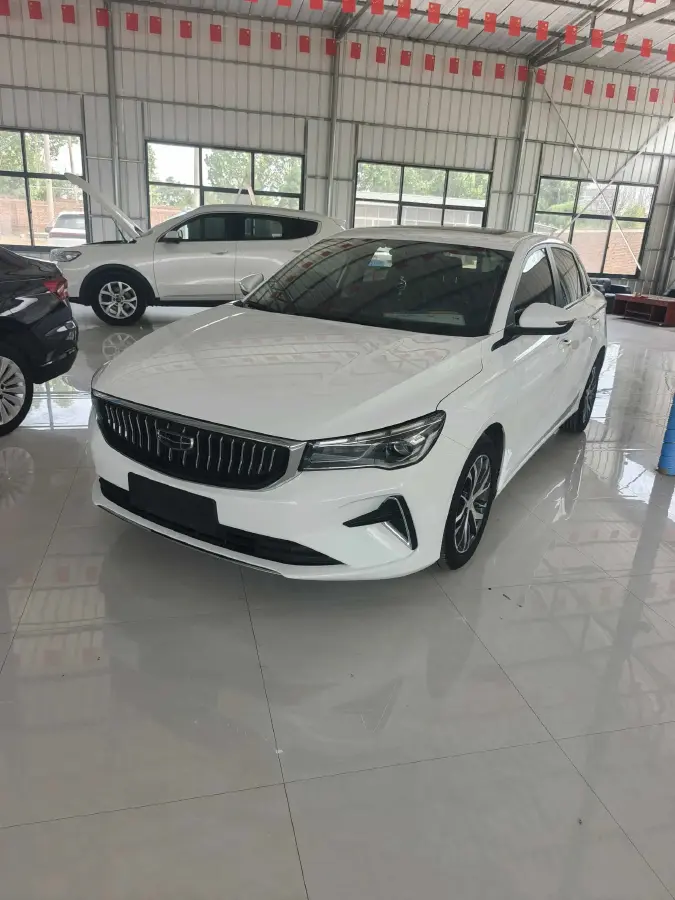 2022 Geely Emgrand L 1.4T 141HP L4 CVT