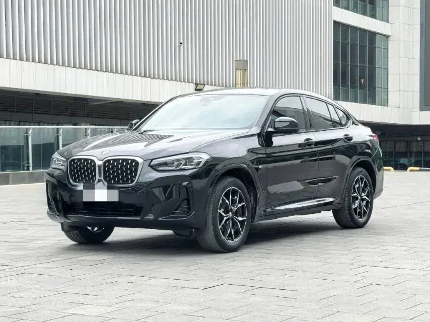 2022 BMW X4 2.0T 245HP L4 8AT