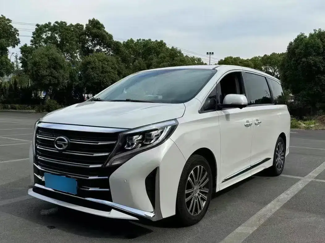 2021 GAC Trumpchi M8 2.0T 252HP L4 8AT