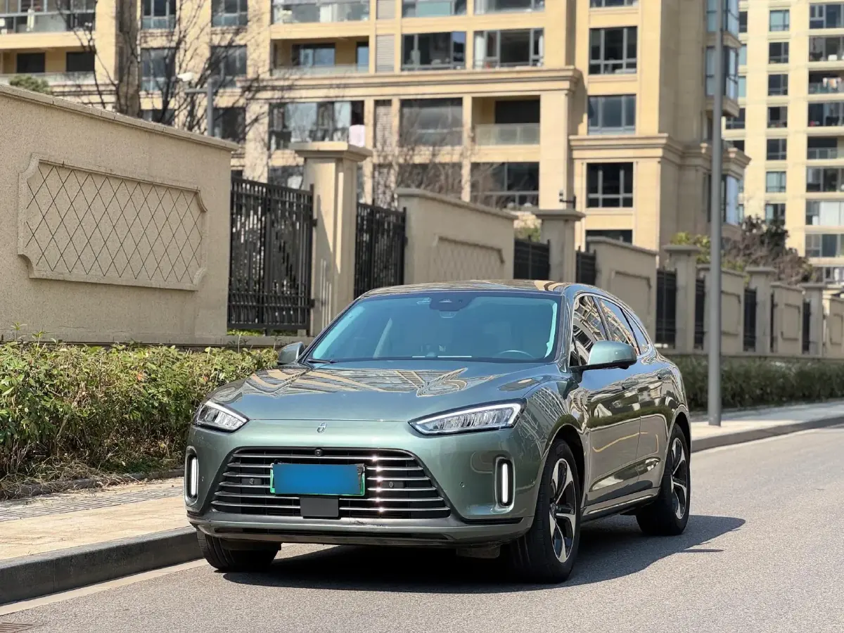 2022 HIMA AITO M5 Range Extended 125HP REEV 40KWH