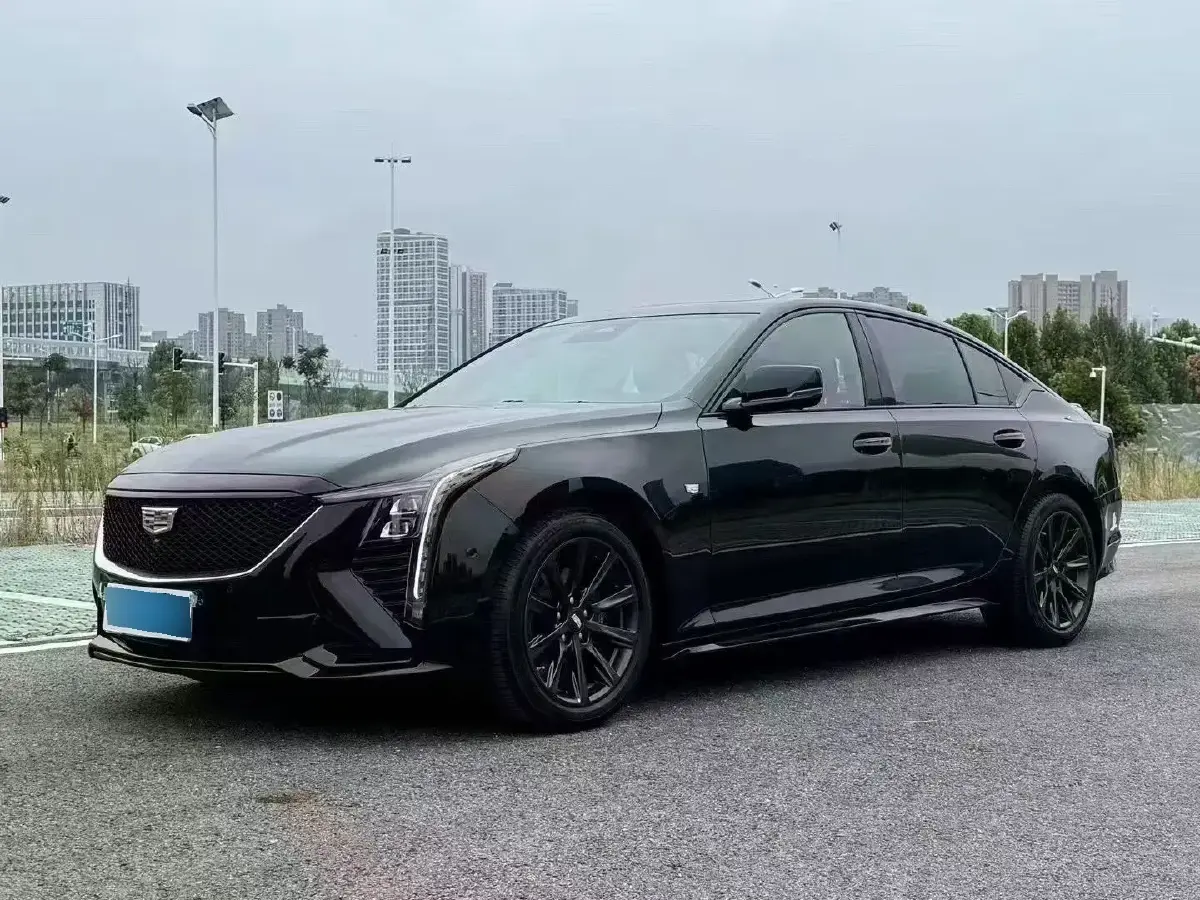 2024 Cadillac CT5 2.0T 237HP L4 10AT