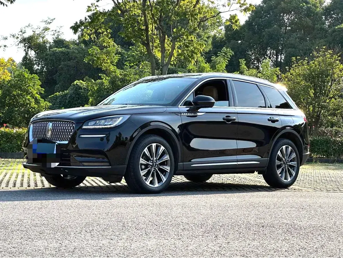 2022 Lincoln Corsair 2.0T 245HP L4 8AT