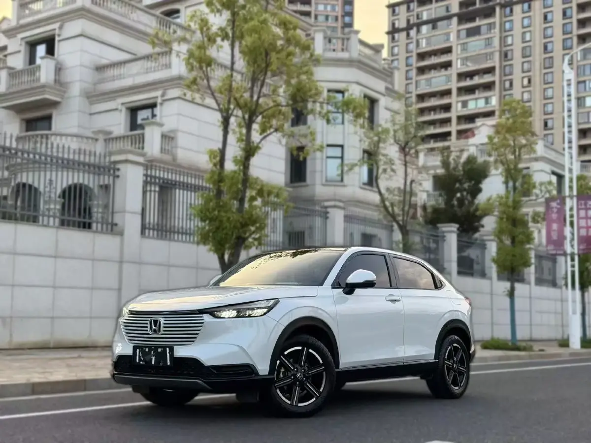 2023 Honda Vezel 1.5L 124HP L4 CVT