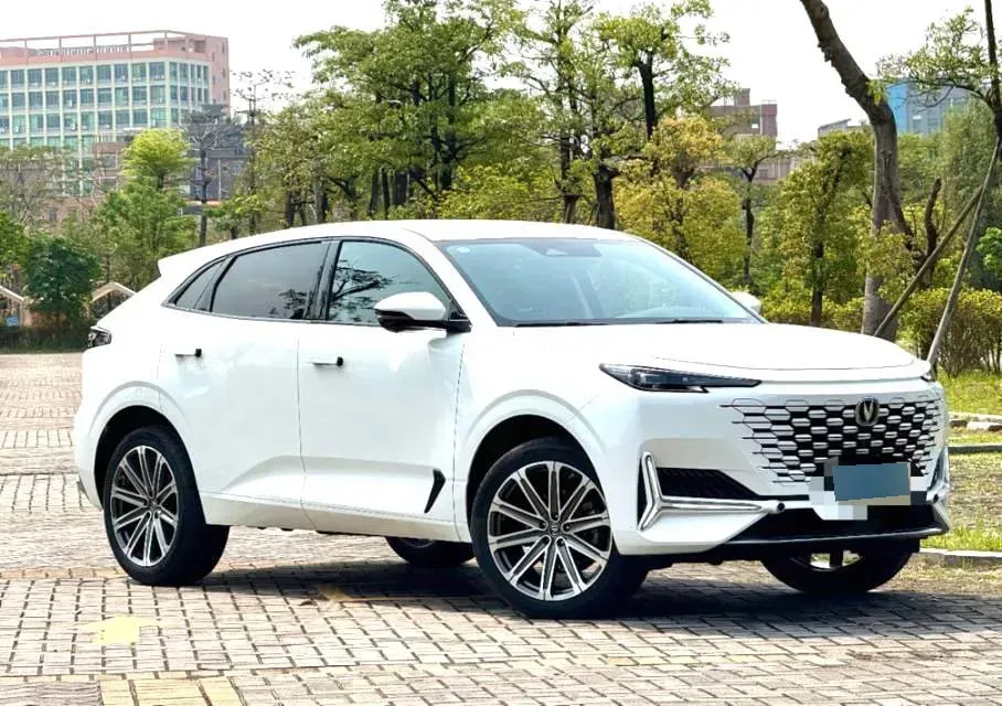 2021 ChangAn UNI-K 2.0T 233HP L4 8AT,autocango,china used car exporter,china ev exporter,chinese used car exporter,chinese used ev exporter