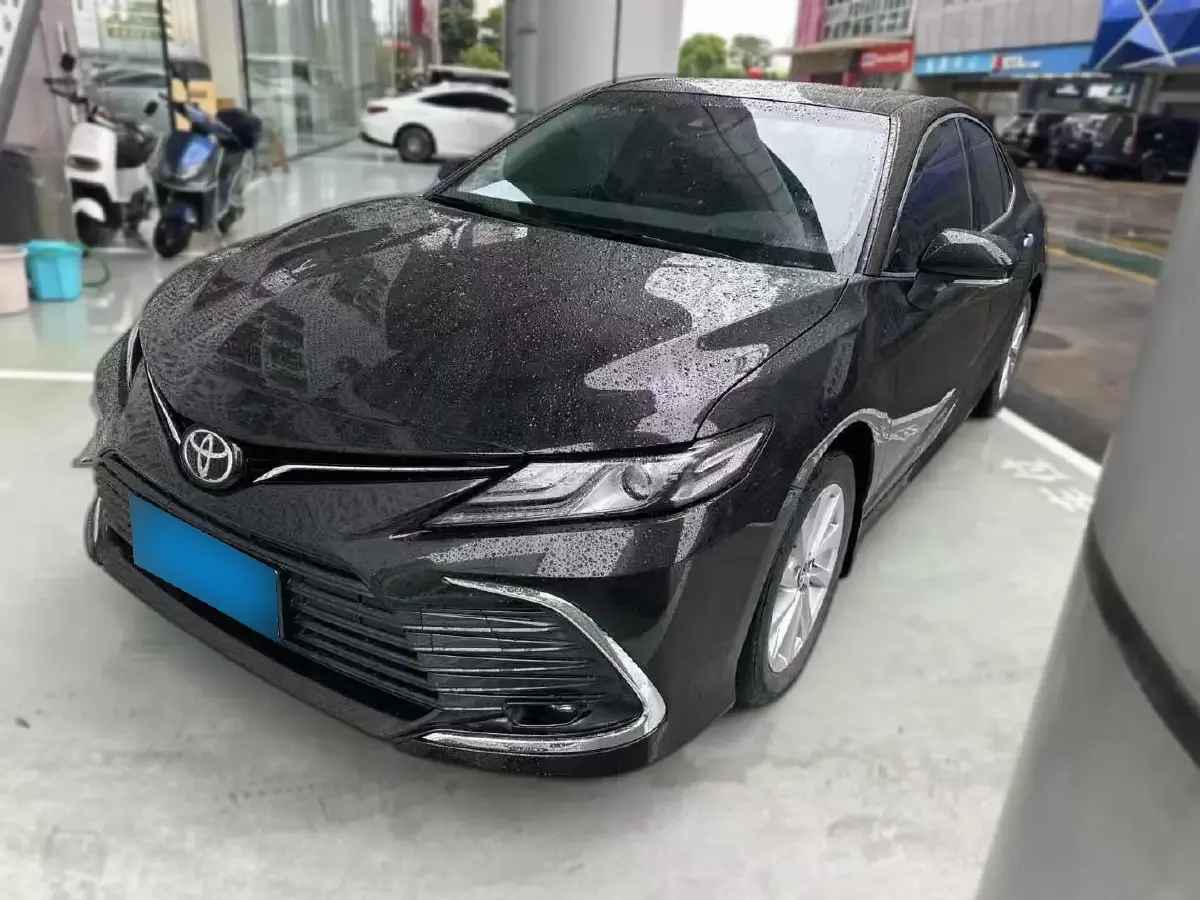 2021 Toyota Camry 2.0L 178HP L4 CVT