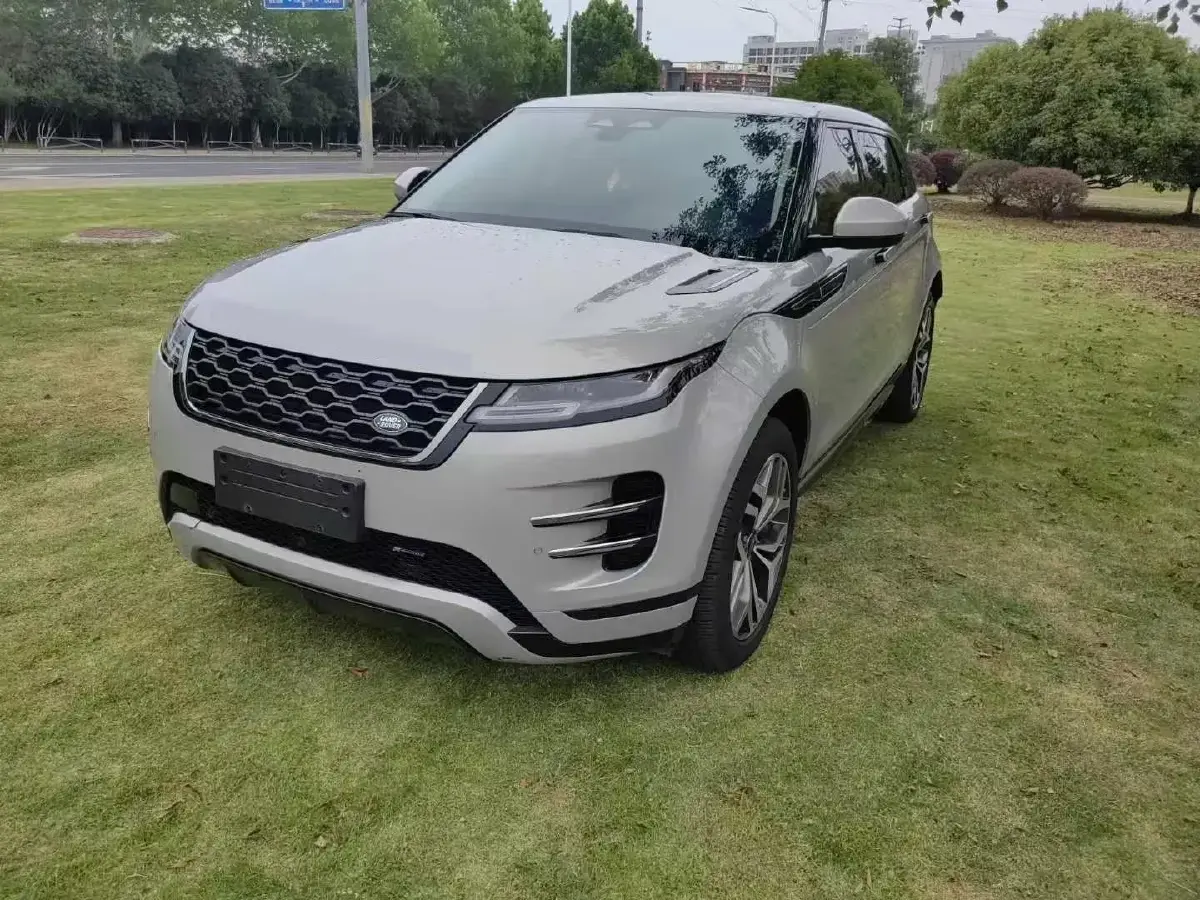 2022 Land Rover Range Rover Evoque 1.5T 200HP L3 8AT PHEV