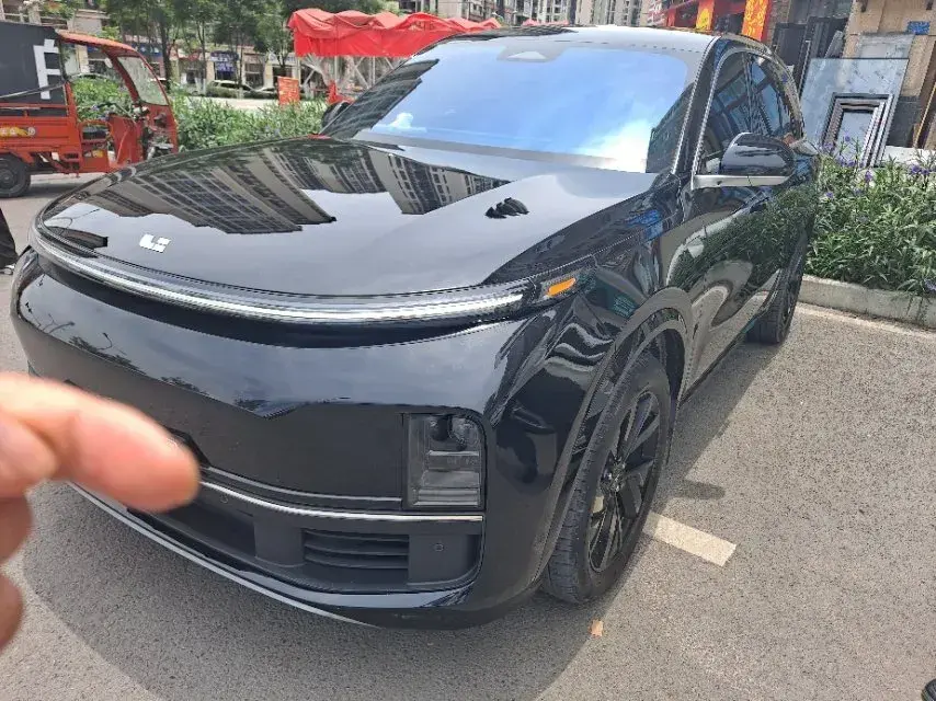 2023 Li L8 Range Extended 154HP REEV 40.9KWH