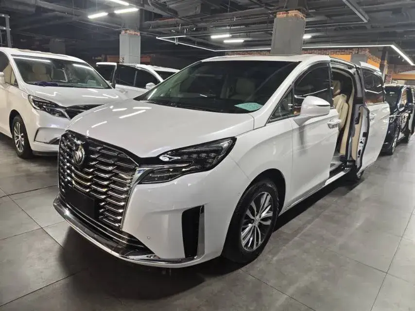 2023 Buick GL8 2.0T 237HP L4 9AT