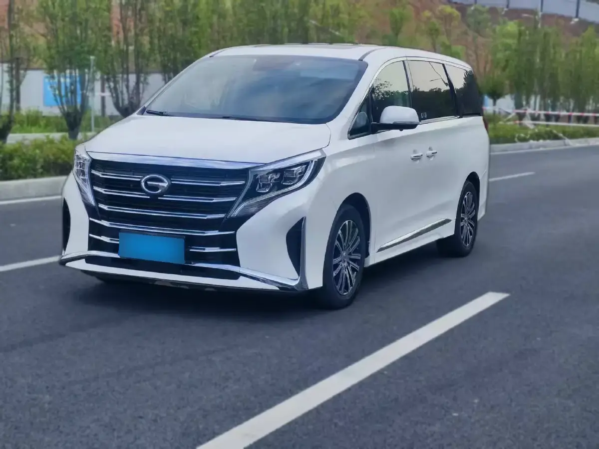 2021 GAC Trumpchi M8 2.0T 252HP L4 8AT