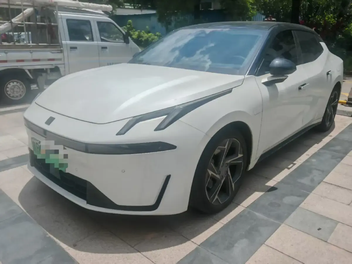 2024 LYNK&CO 07 EM-P 1.5T 163HP L4 3DHT PHEV 18.99KWH