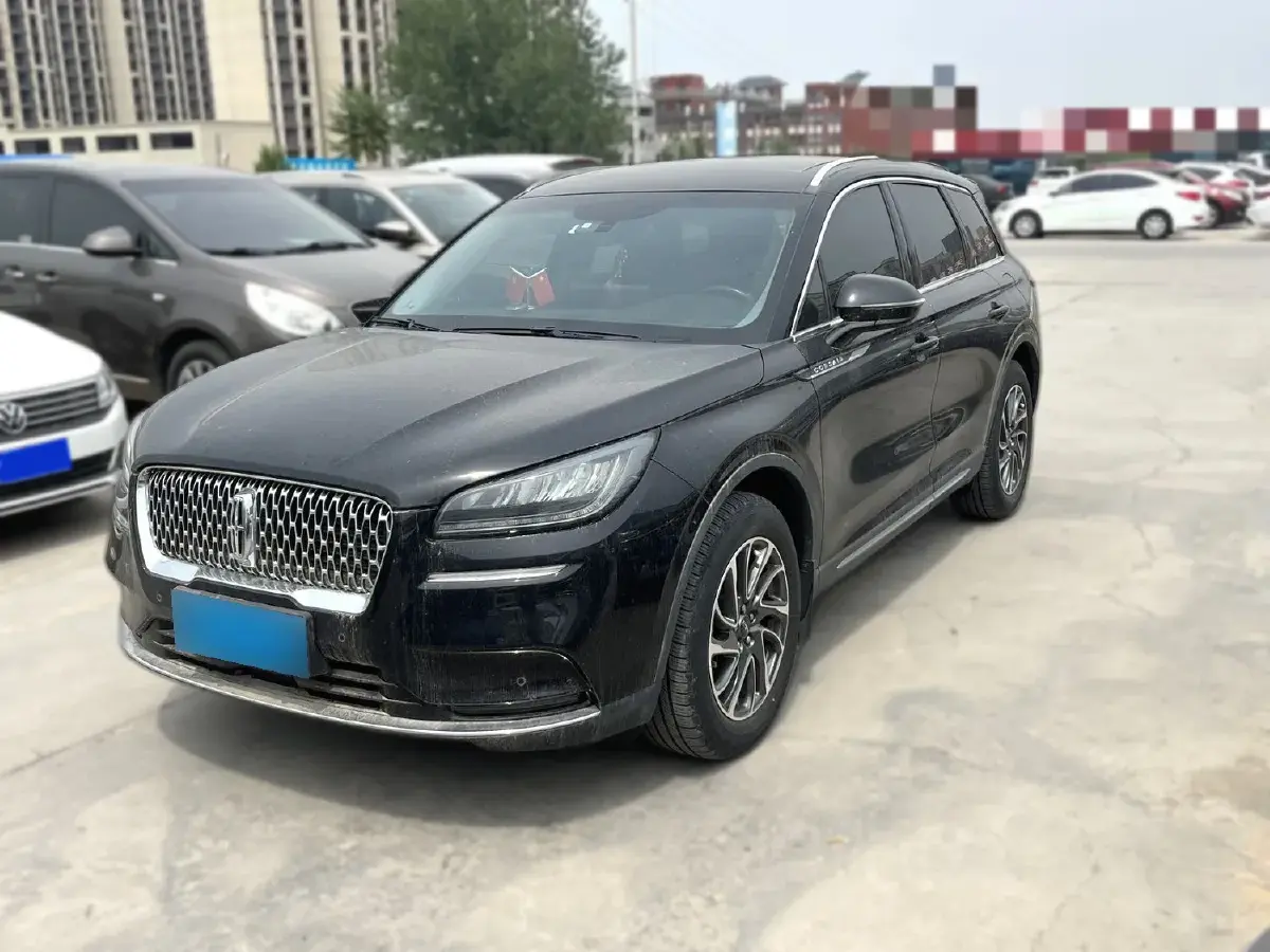 2022 Lincoln Corsair 2.0T 245HP L4 8AT