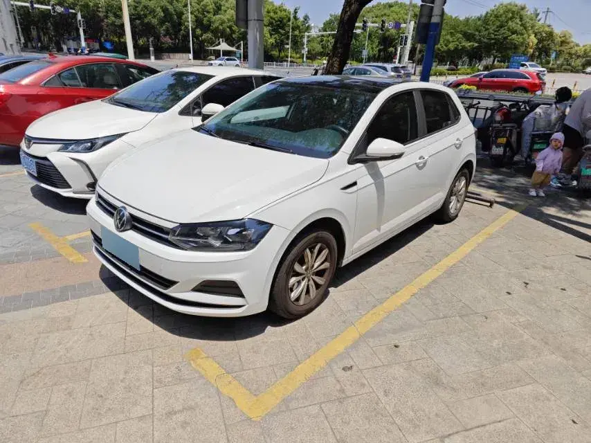 2023 Volkswagen Polo 1.5L 110HP L4 6AT