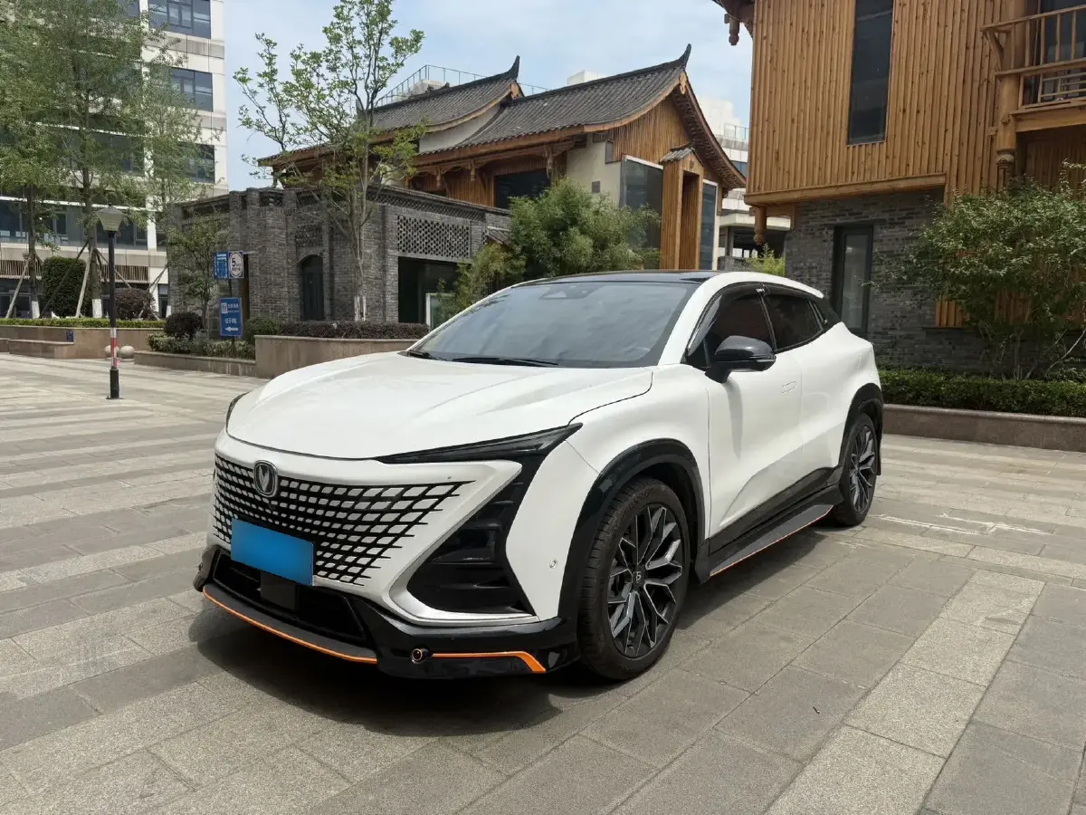 2022 ChangAn UNI-T 1.5T 188HP L4 7DCT