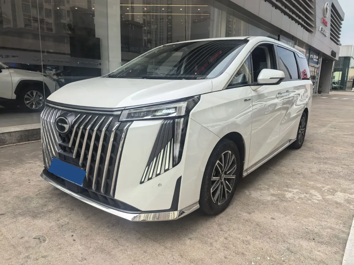 2024 GAC Trumpchi M8 2.0T 252HP L4 8AT