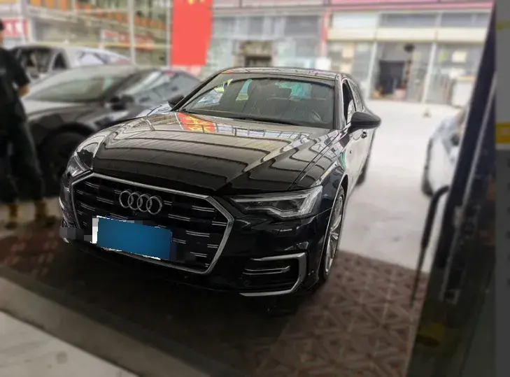 2024 Audi A6L 2.0T 245HP L4 7DCT