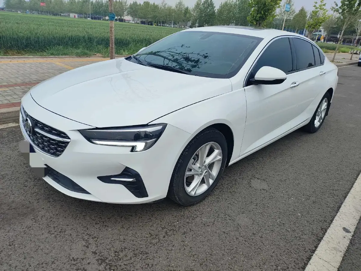 2022 Buick Regal 1.5T 169HP L4 9AT
