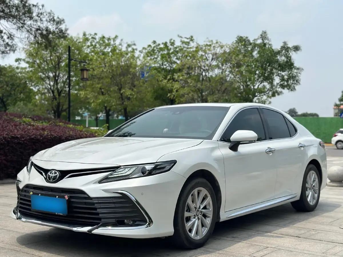 2023 Toyota Camry 2.0L 177HP L4 CVT