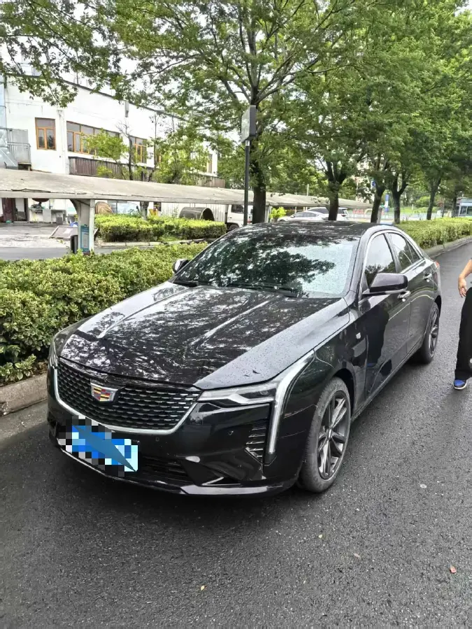 2023 Cadillac CT4 1.5T 211HP L4 8AT