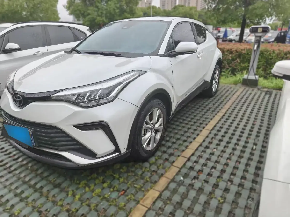 2021 Toyota Izoa 2.0L 171HP L4 CVT