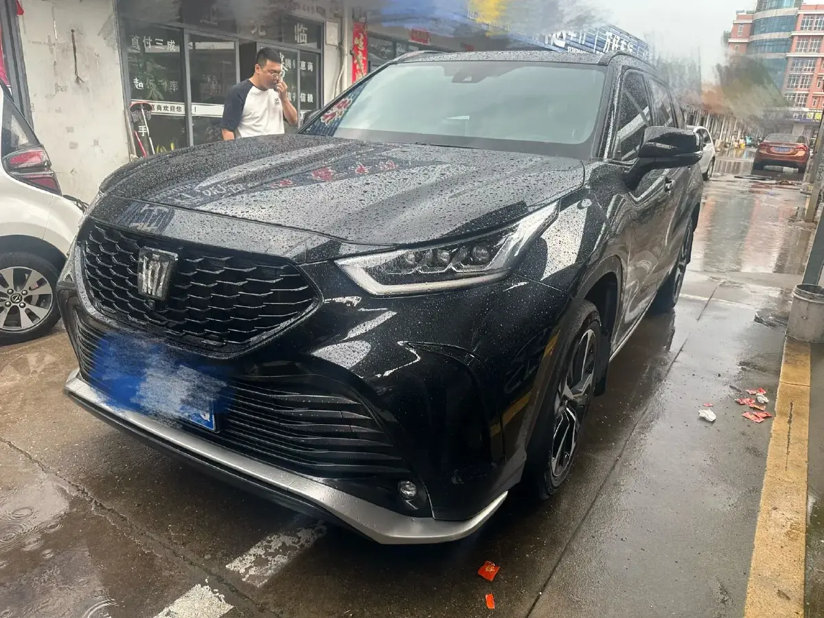 2022 Toyota Crown Kluger 2.0T 248HP L4 8AT