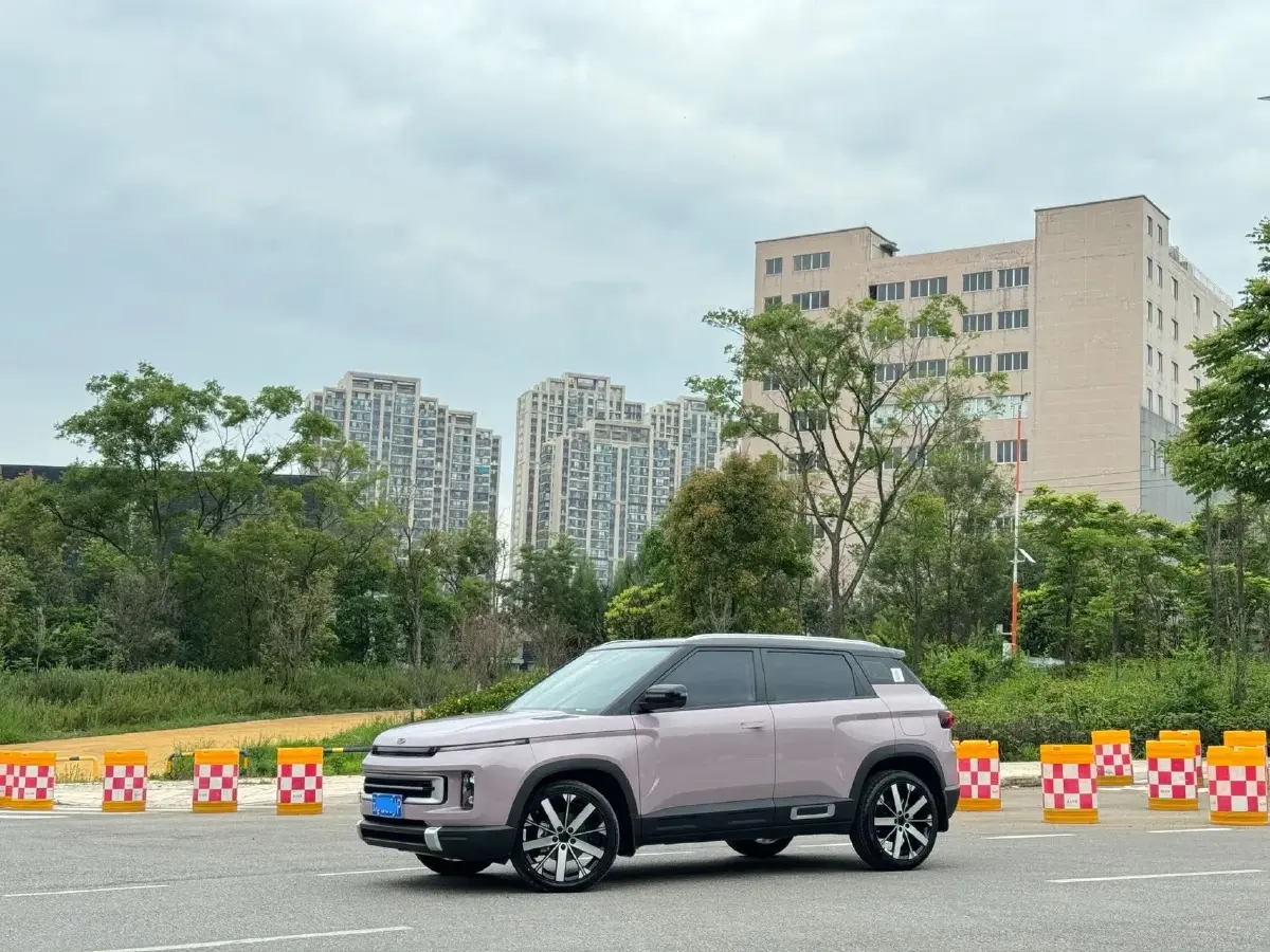 2024 Geely Preface 1.5T 181HP L4 7DCT