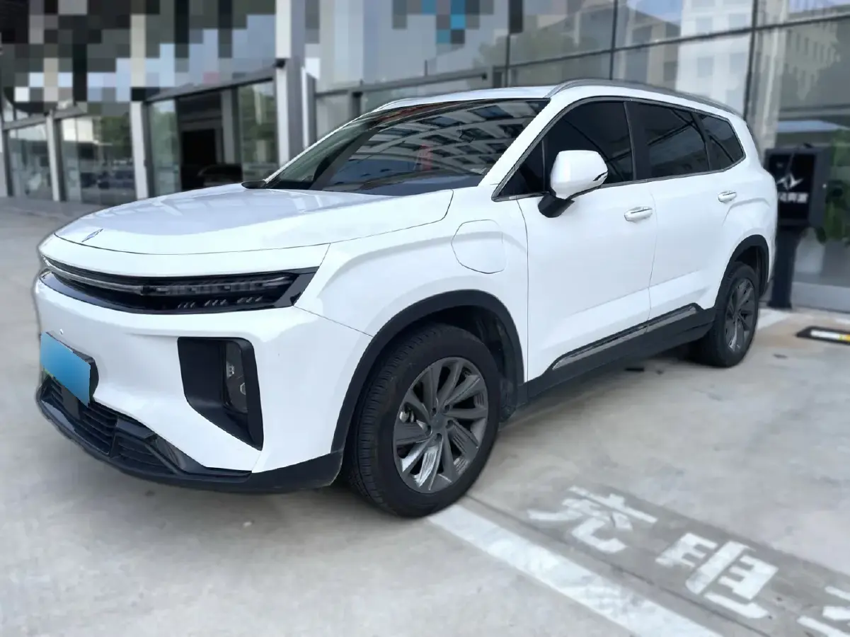 2023 Livan 9 BEV 66.57KWH