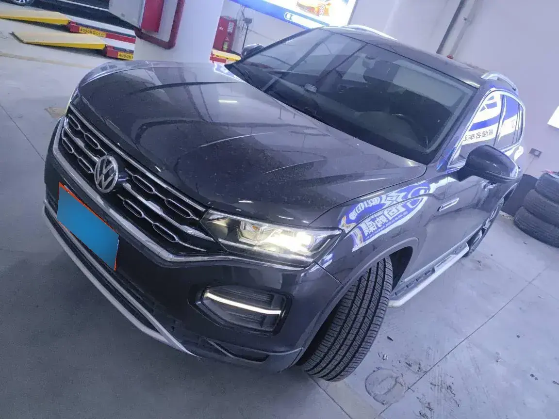 2022 Volkswagen Tayron 2.0T 186HP L4 7DCT