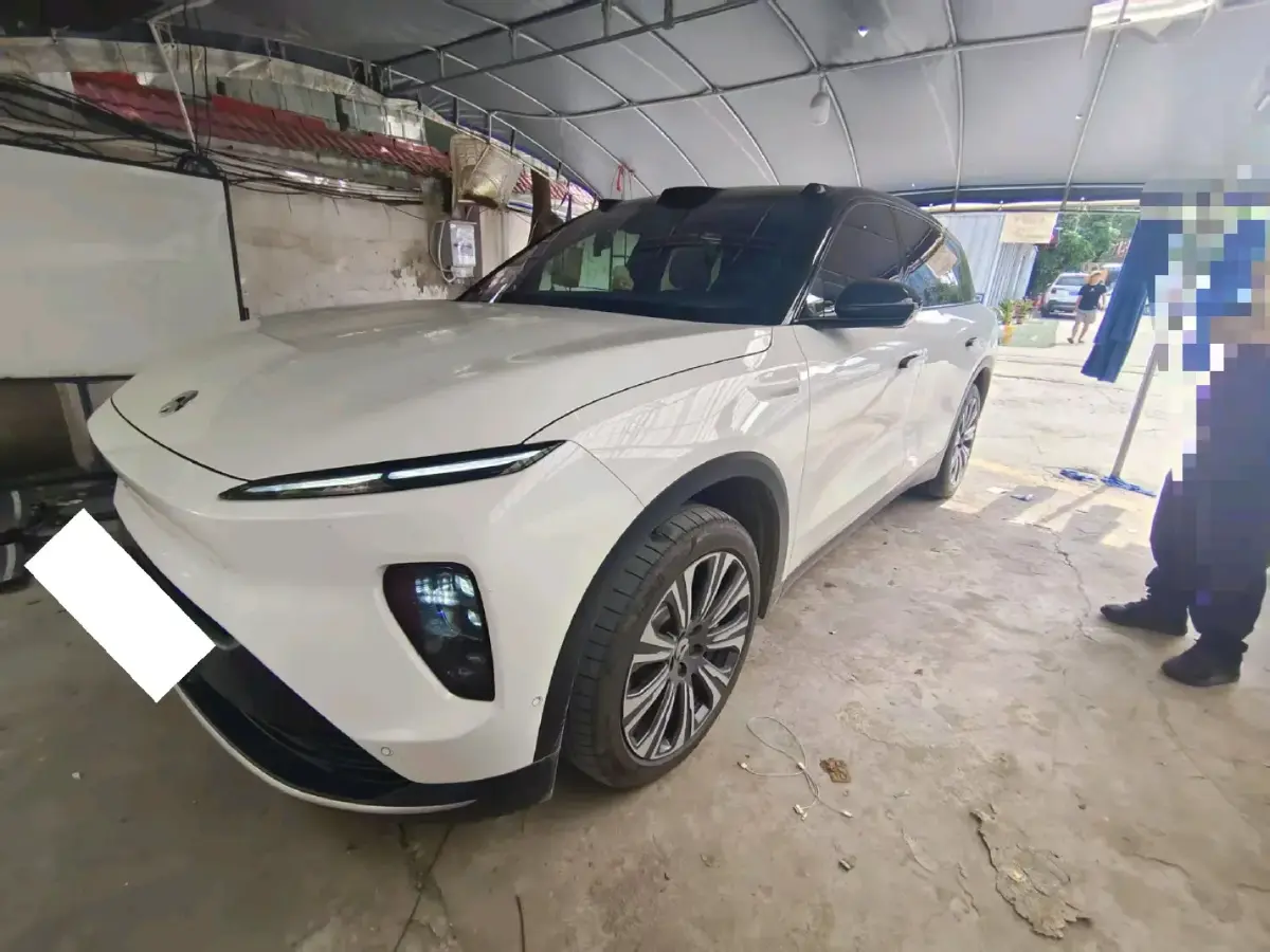 2023 NIO ES8 BEV 75KWH