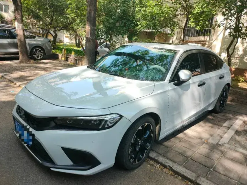 2023 Honda Civic 2.0L 143HP L4 E-CVT Hybrid