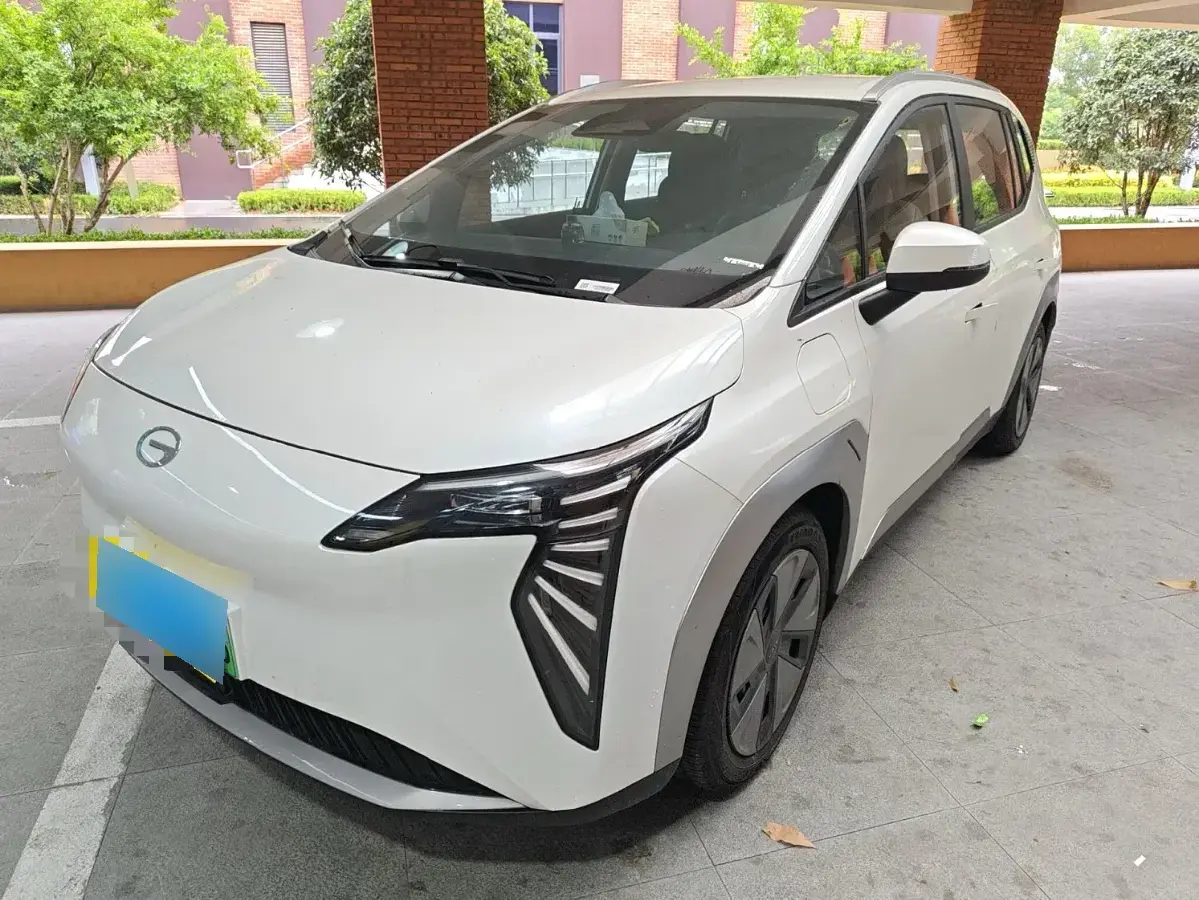 2023 Aion Y BEV 68.2KWH