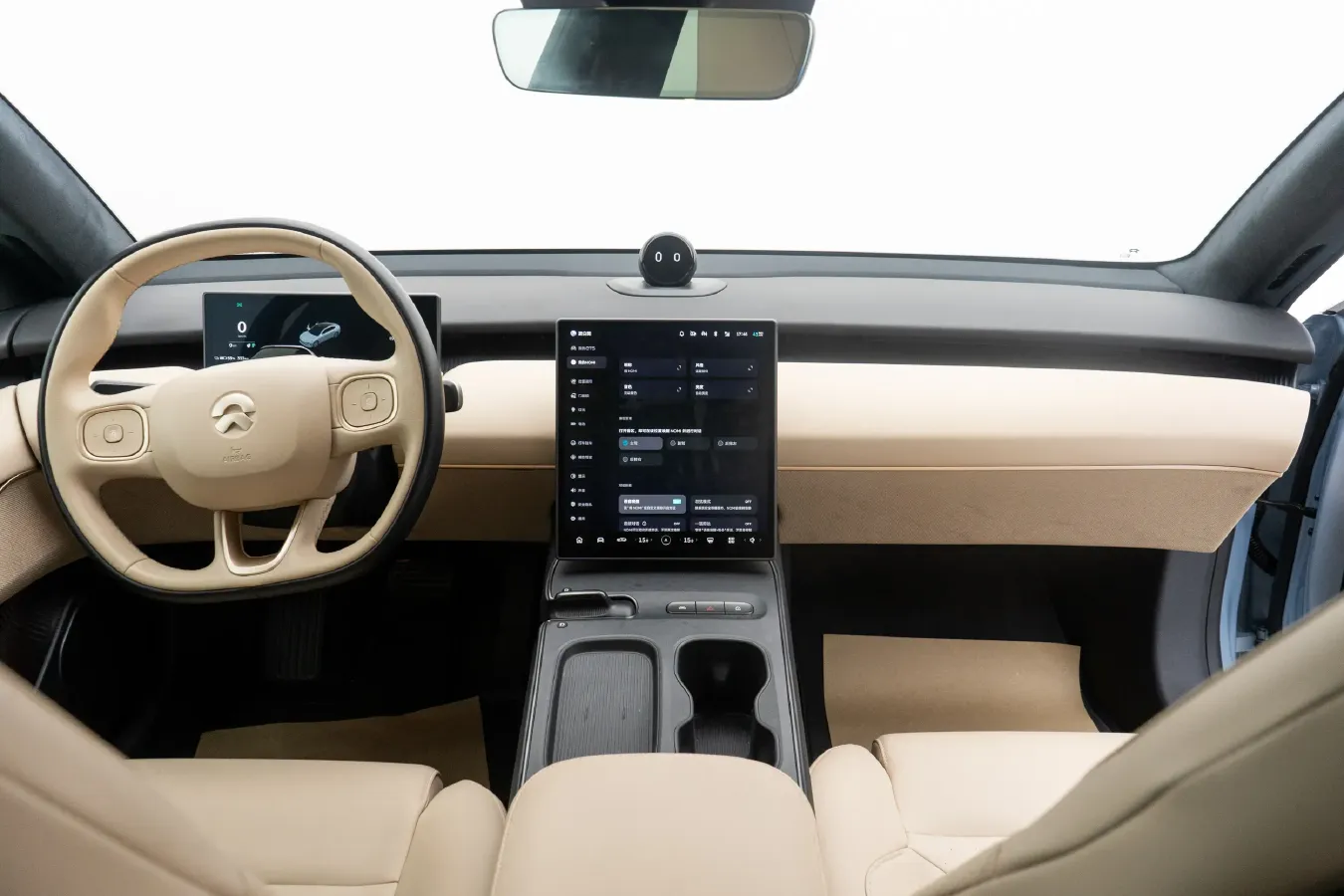 2024 NIO ET5 BEV 75KWH,autocango,china used car exporter,china ev exporter,chinese used car exporter,chinese used ev exporter