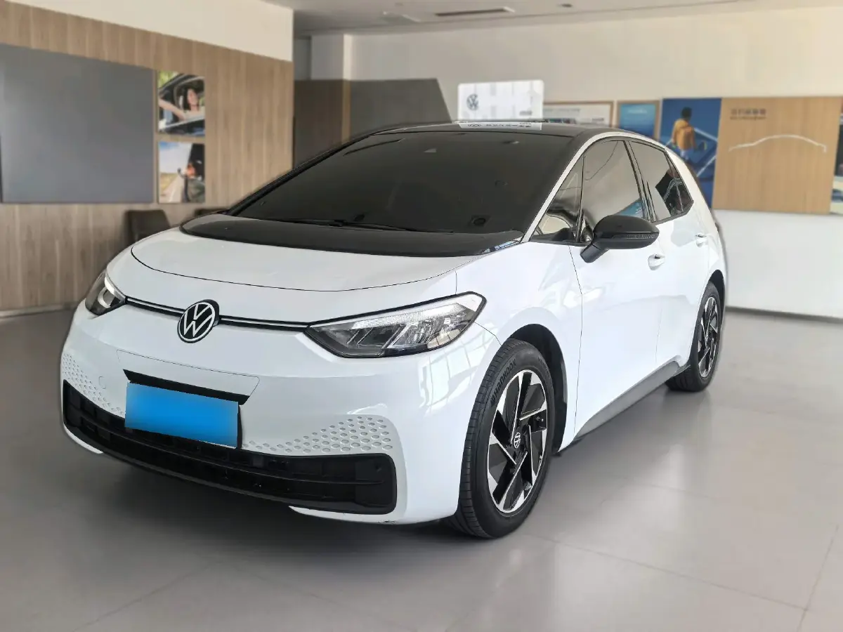 2025 Volkswagen ID.3 BEV 52.8KWH