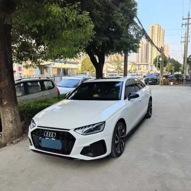 2023 Audi A4L 2.0T 190HP L4 7DCT