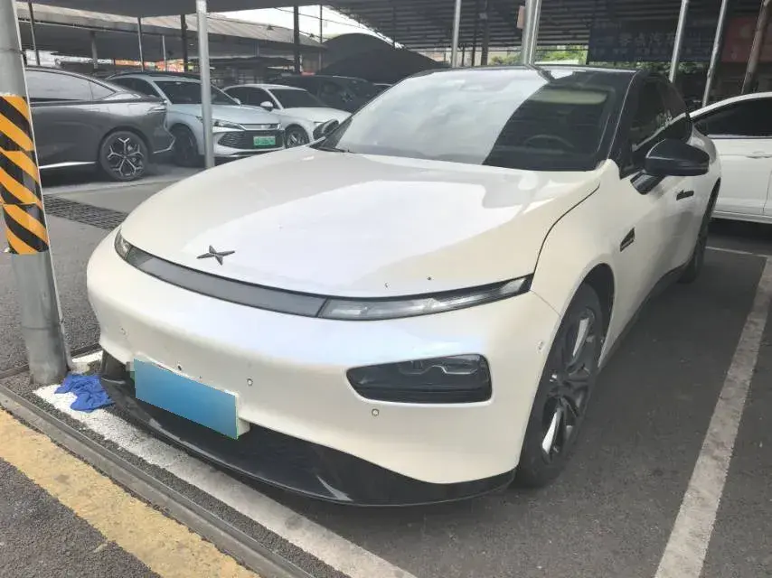 2022 Xpeng P7 BEV 83.1KWH