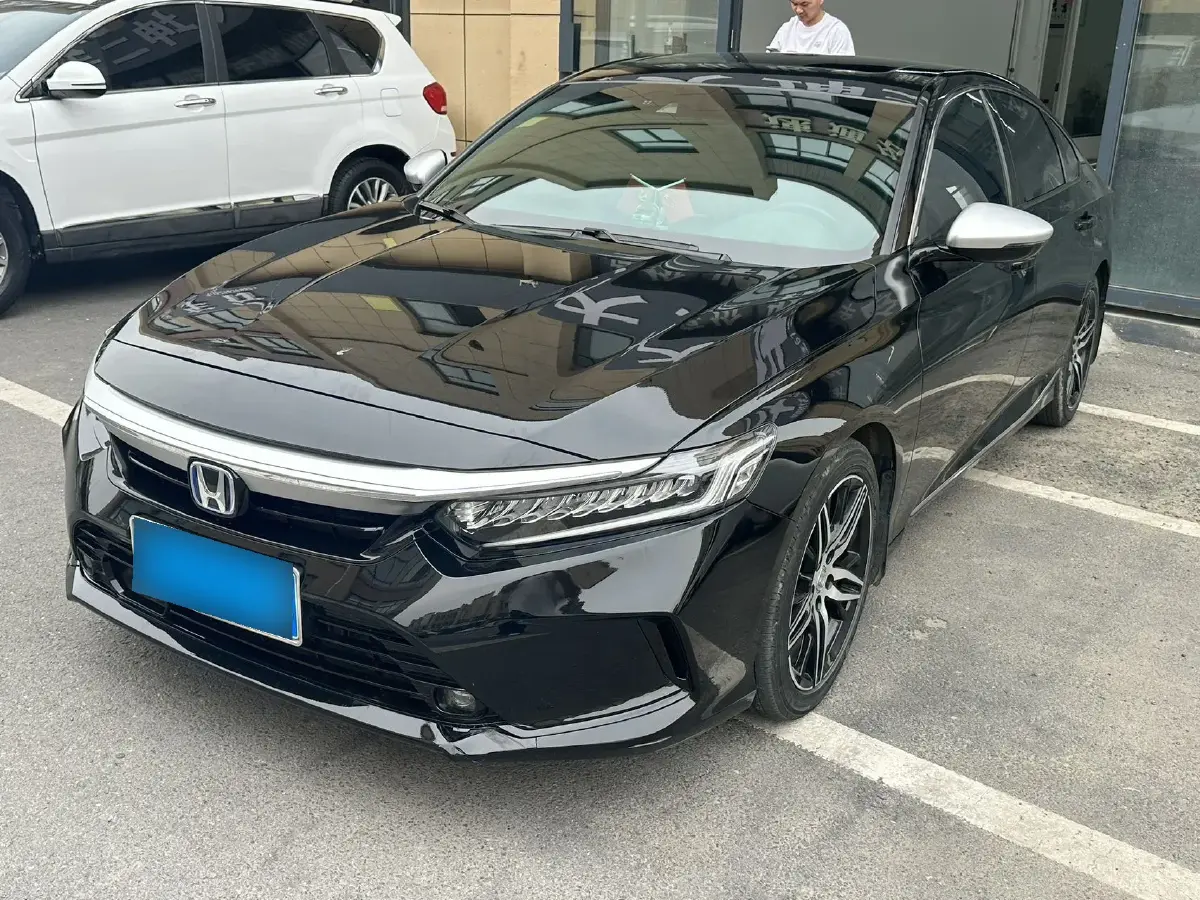 2022 Honda Inspire 2.0L 146HP L4 E-CVT Hybrid