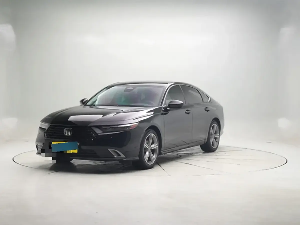 2023 Honda Accord 1.5T 192HP L4 CVT